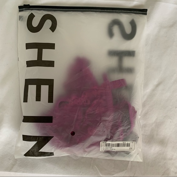 SHEIN plus floral lace underwire lingerie set - Picture 10 of 12